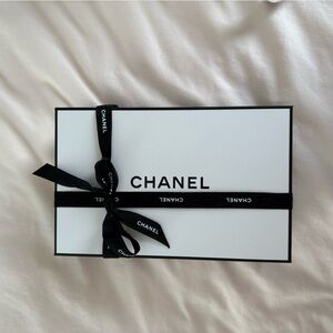 CHANEL Gift box set